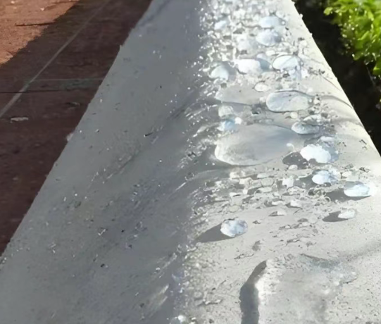 山南硅烷浸渍涂料在混凝土保护中的应用